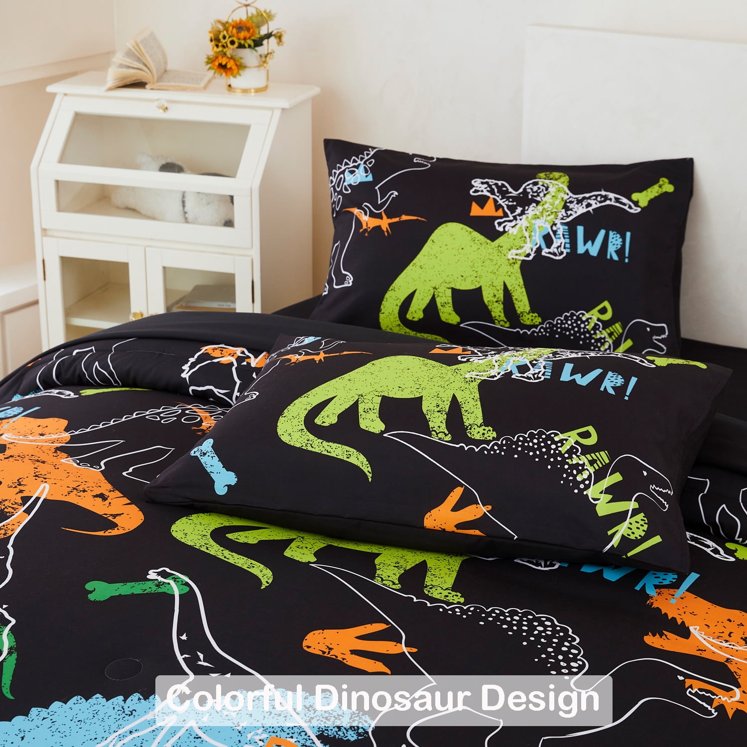 URBONUR 3Pcs Black Dinosaur Queen Comfotrer Set for Boys Kids Teens Colorful Dinosaur Bedding Sets Soft Lightweight Bed Sets with Pillowcases