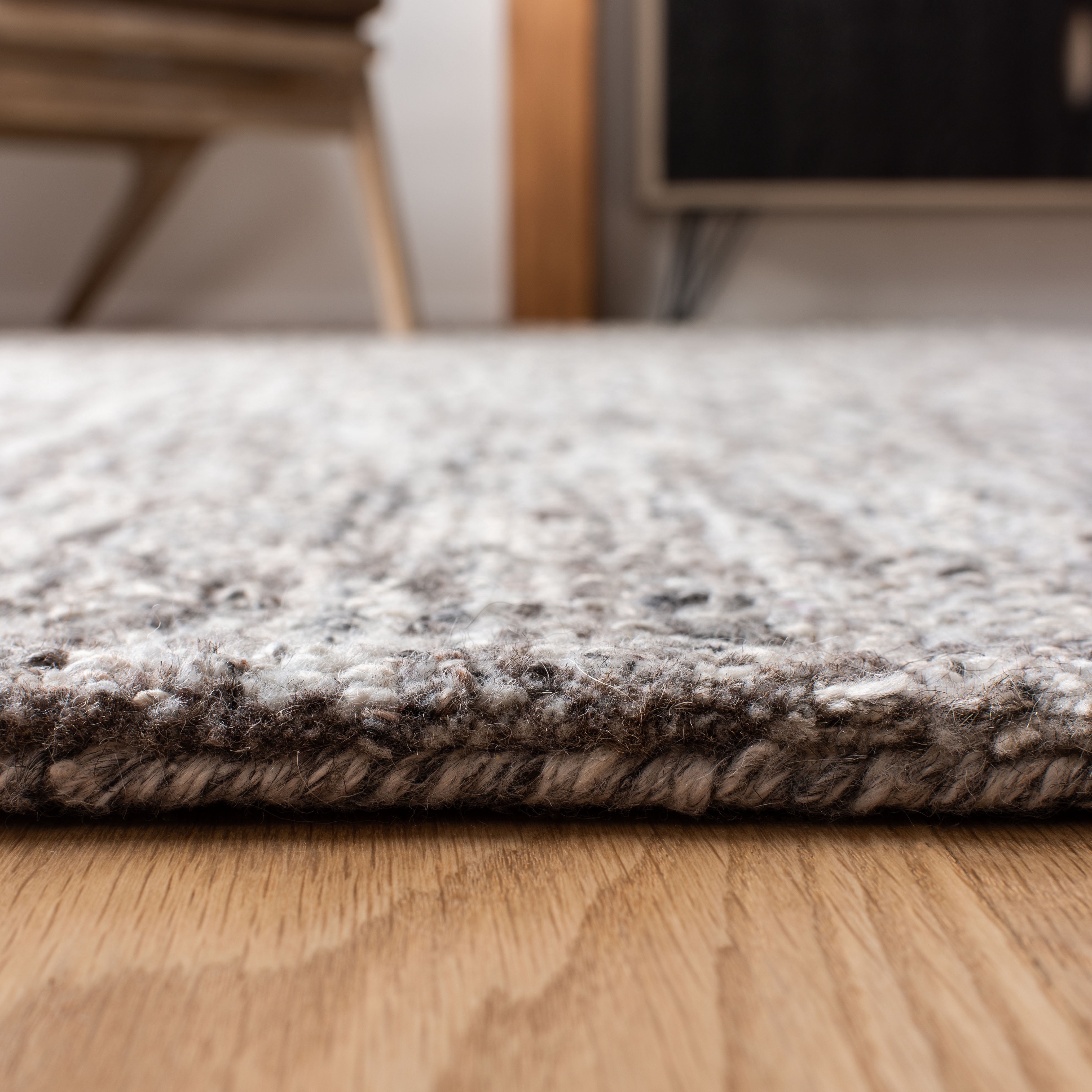 SAFAVIEH Abstract Elizabeth Distressed Runner Rug, Gray, 2'3" x 8'