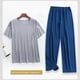 thumbnail image 1 of Ropa de dormir de seda de hielo para hombre, ropa holgada de manga corta para el hogar, conjunto informal grande para interiores y exteriores, talla fina, cómodo, para verano, 1 of 5