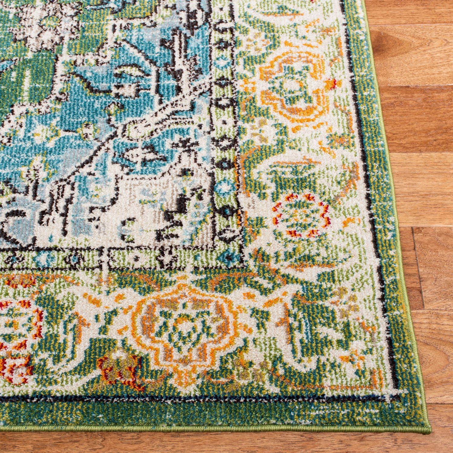 Safavieh Monaco Vivyan Traditional Area Rug