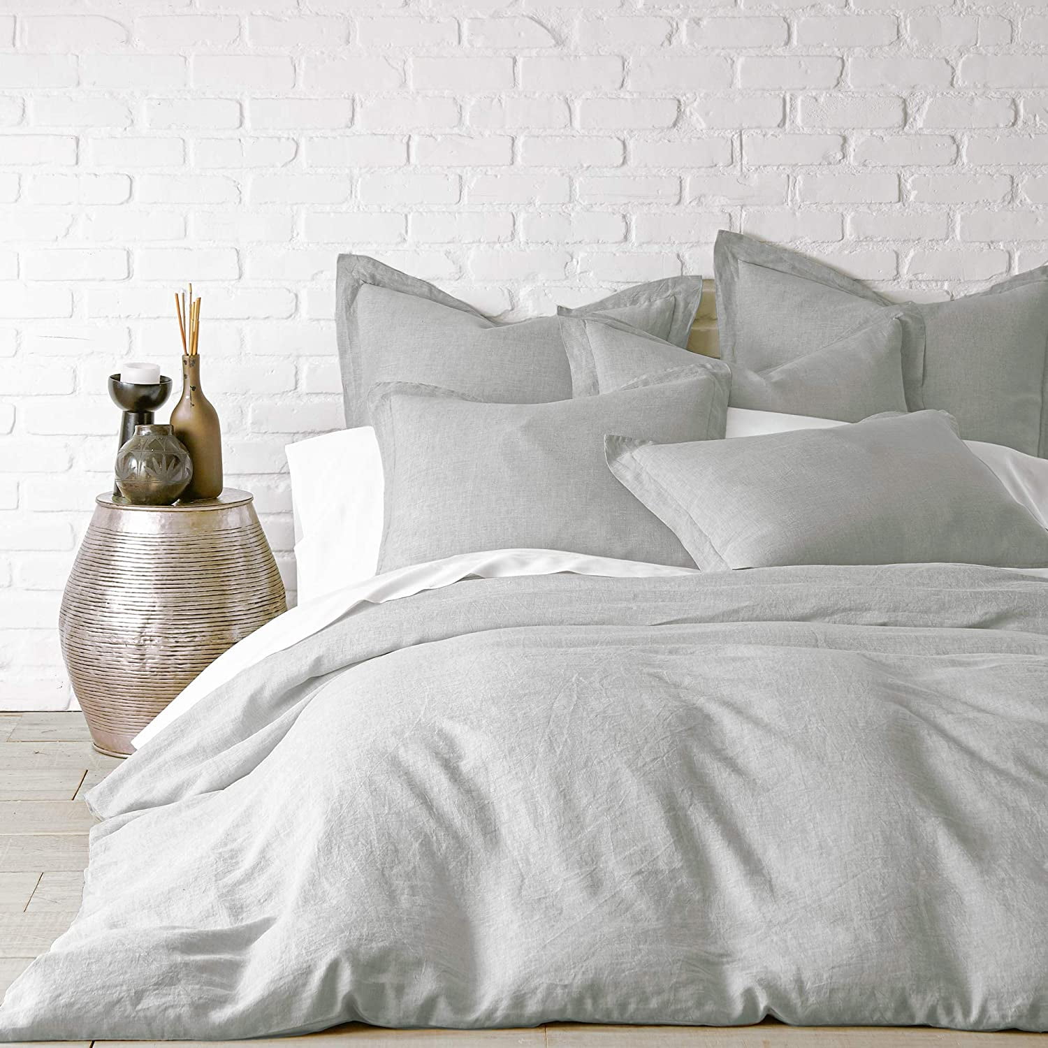 Levtex Home 100 Linen Twin Duvet Cover Washed Linen in Light