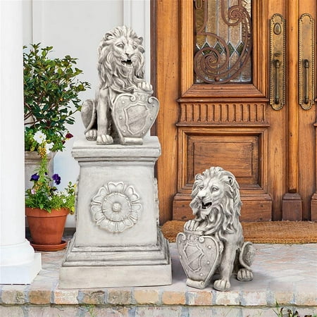 Design Toscano Roaring Beasts of Castello di Rocca Lion Sentinel Statues Set of Two