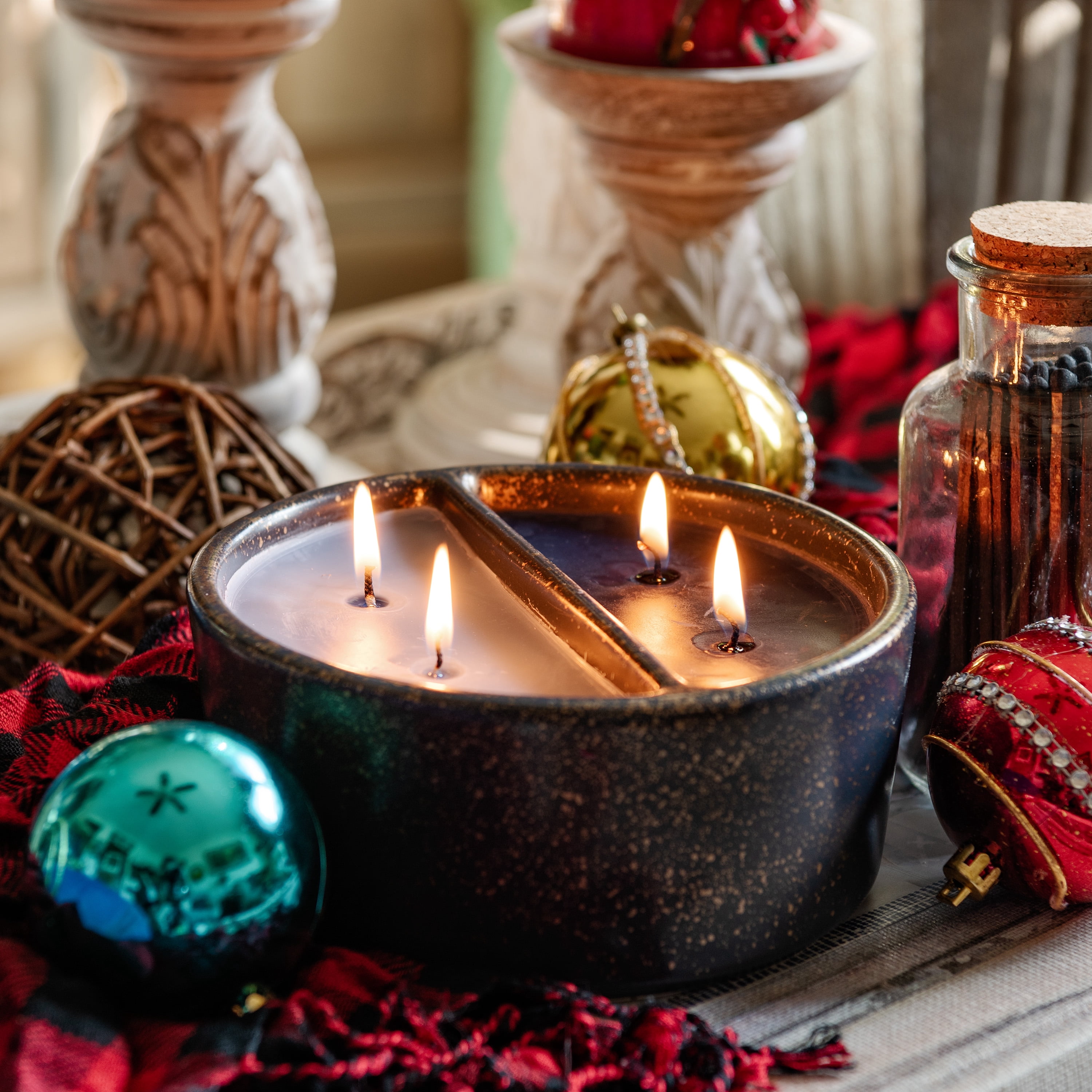Better Homes & Gardens 16oz Blue Fern & Citrus Duo Scented 4-Wick Ceramic candle