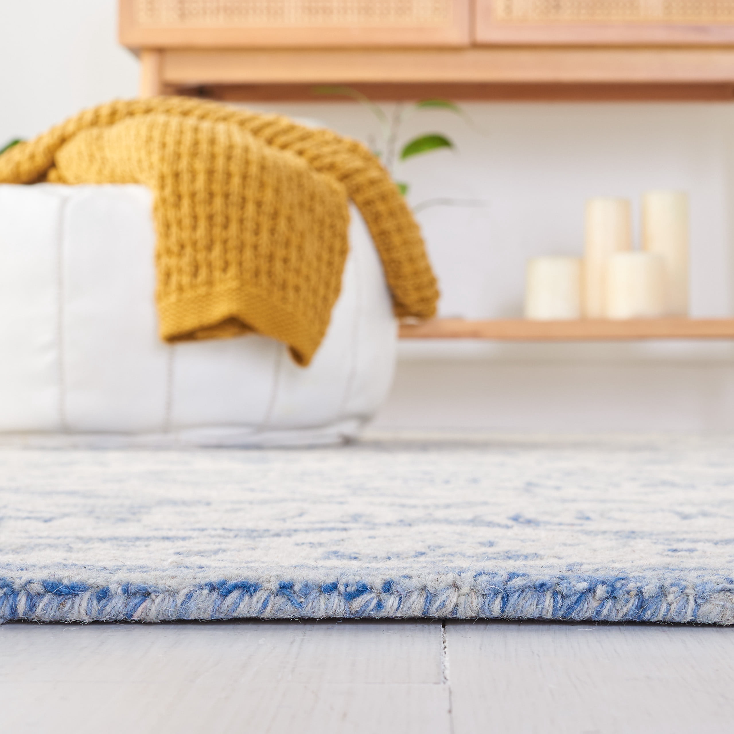 SAFAVIEH Micro-Loop Romain Damask Wool Area Rug, Blue, 5' x 8'