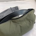 thumbnail image 4 of Bolso Bandolera Hobo Mujer Nylon Plisado Correa Ajustable, 4 of 9