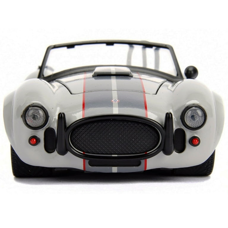Big Time Muscle 1:24 1965 Shelby Cobra 427 S/C Die-cast Car