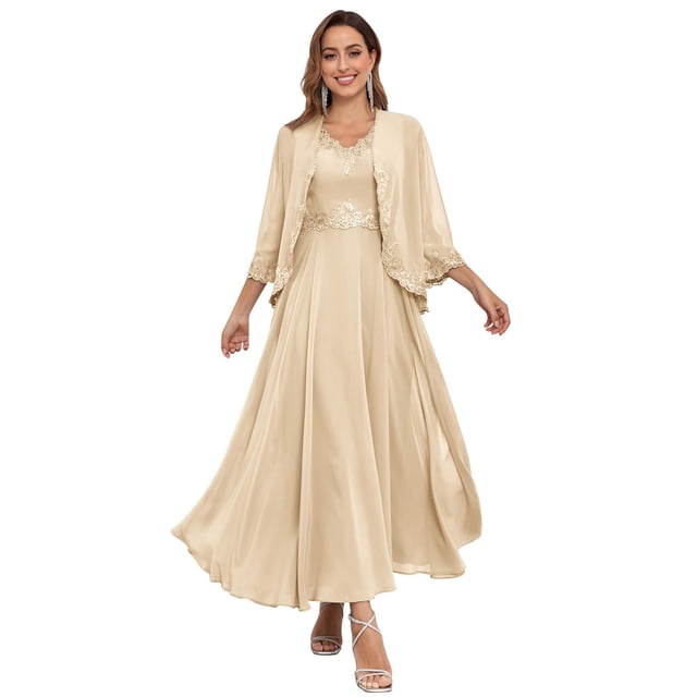 Vestido CDSSL de chifón champán en forma de A para la madre de la novia