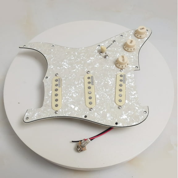 SSS Prewired Loaded Pickguard with Alnico V Single Coil Pickup for Fender ST Guitar