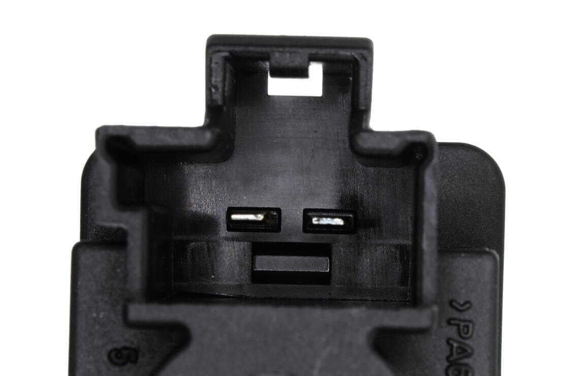 VEMO V25-73-0034 brake light switch
