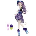 thumbnail image 1 of Mattel Monster High Gloom 'n Bloom Catrine Demew Doll, 1 of 6
