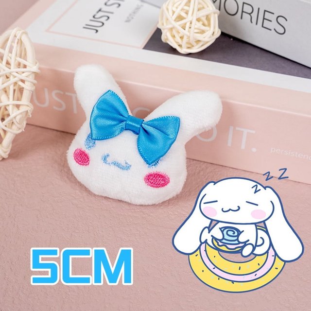Broche de Sanrio de peluche de dibujos animados de estilo japonés, bolsa de zapatos y calcetines, muñeco decorativo de Meiletti Cinnamon