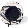 thumbnail image 3 of Gorro de pescador de invierno Gorro cálido de felpa de pescador de piel sintética esponjosa Gorro de pescador de felpa lindo para mujer Blanco y negro, 3 of 5