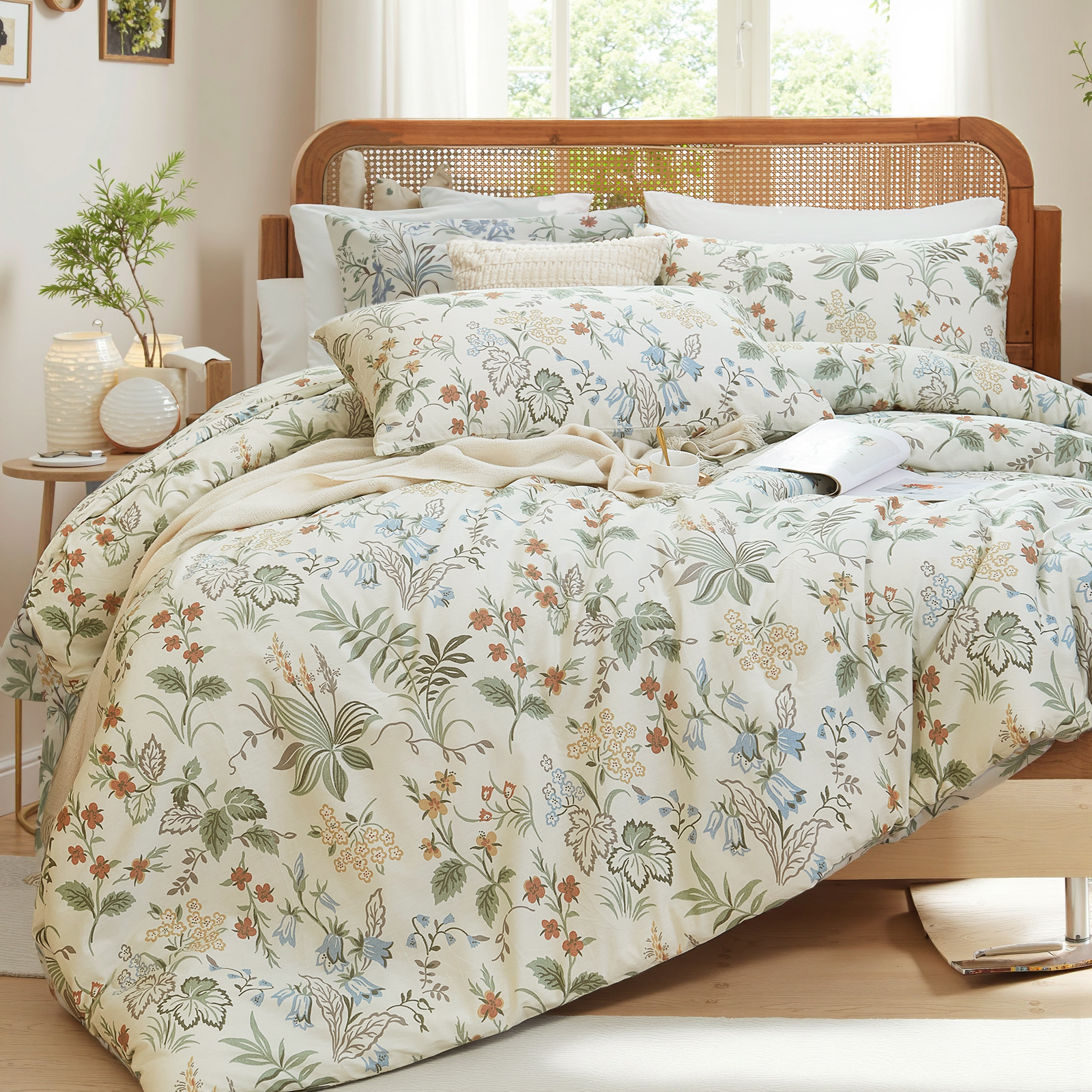 100% Cotton Comforter Set Queen Size, Botanical Floral Comforter with 2 Pillowcases, Vintage Garden Flowers Pattern, Soft Breathable Bedding for All Seasons