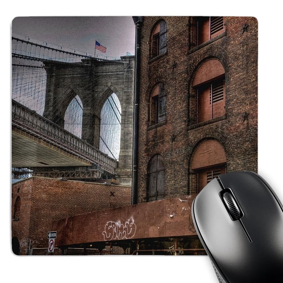 3dRose, Brooklyn Bridge, DUMBO, American Flag on top of bridge, MousePad