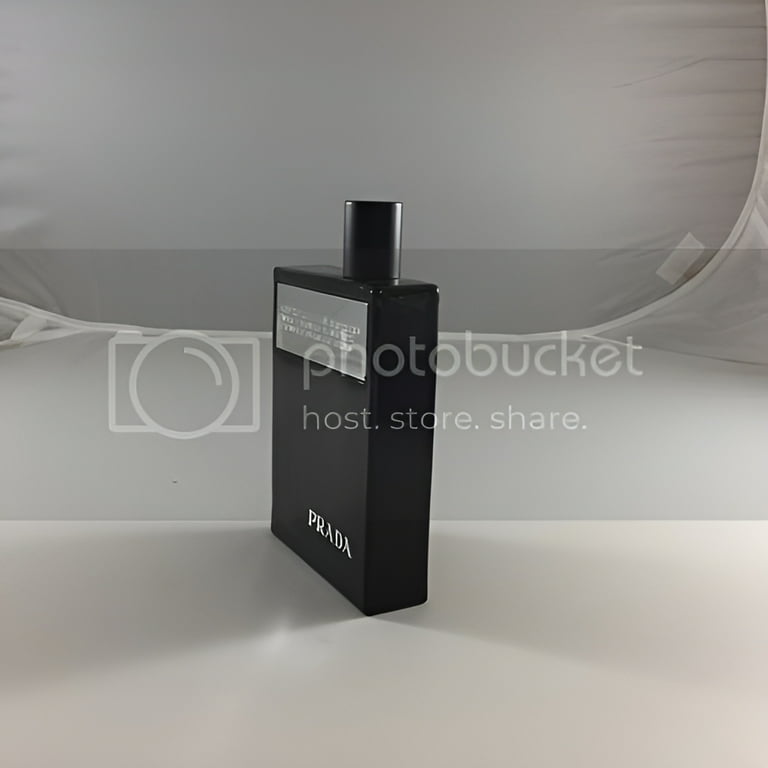 Prada Amber Pour Homme Intense Fragrance and Perfume Cologne Prada Amber Pour Homme Intense Fragrance and Perfume Cologne