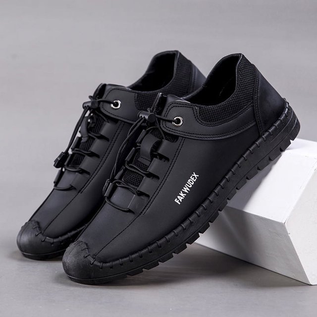 Zapatos de cuero de primavera para hombre, zapatos de negocios informales con suela suave, zapatos deportivos informales para conducir para hombre
