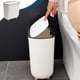 thumbnail image 5 of Basurero para baño Tainini de 1.5 galones, color blanco, 5 of 8