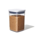thumbnail image 1 of Recipiente de almacenamiento de alimentos OXO Good Grips POP 1,1 L para 0,5 kg, 1 of 8