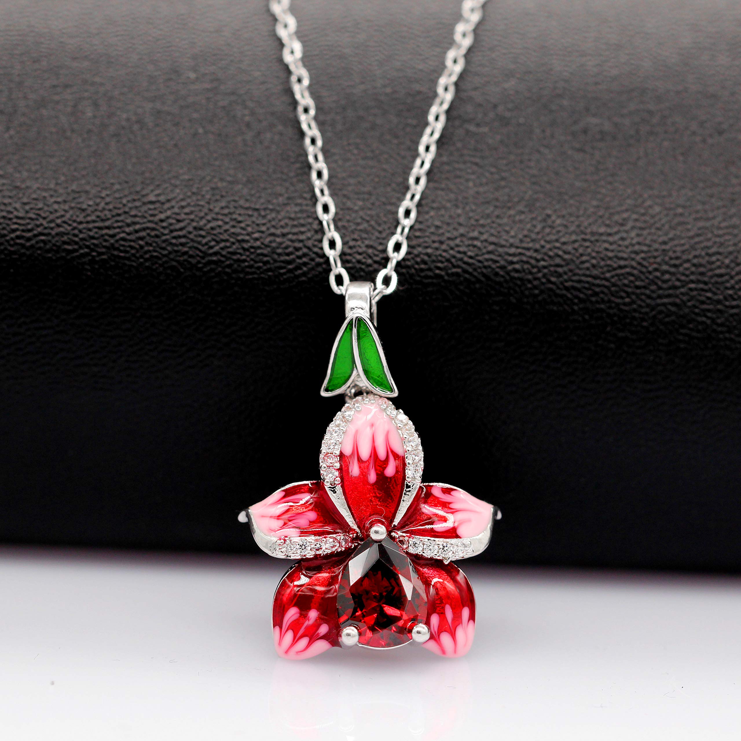 Collana Con Ciondolo Fiore Rosso Smaltato Uloveido – Zirconi AAA, Ottone Placcato – Regalo Con Bracciale Omaggio