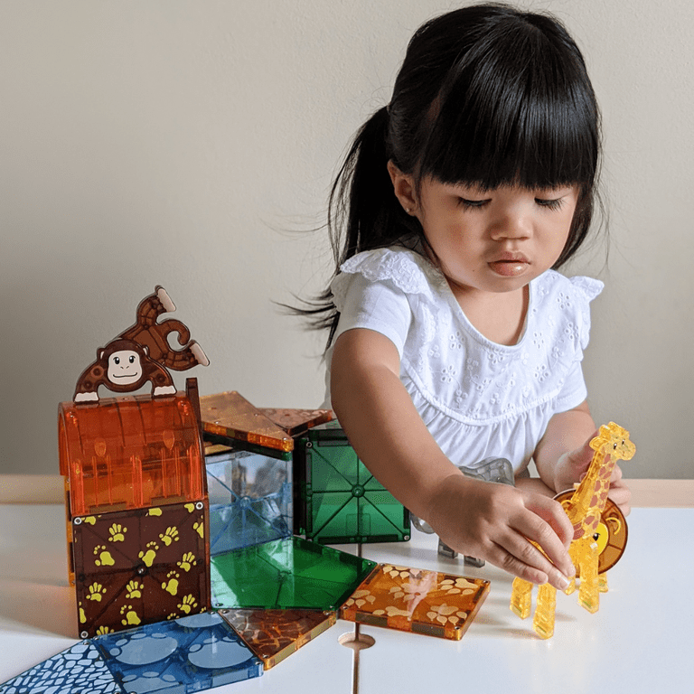 MAGNA-TILES Safari Animals 25-Piece Magnetic Construction Set, The