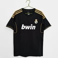 thumbnail image 1 of Camiseta Clásica De Fútbol Negra De Verano De Visitante Del Real Madrid 11/12, Manga CortaM, 1 of 2