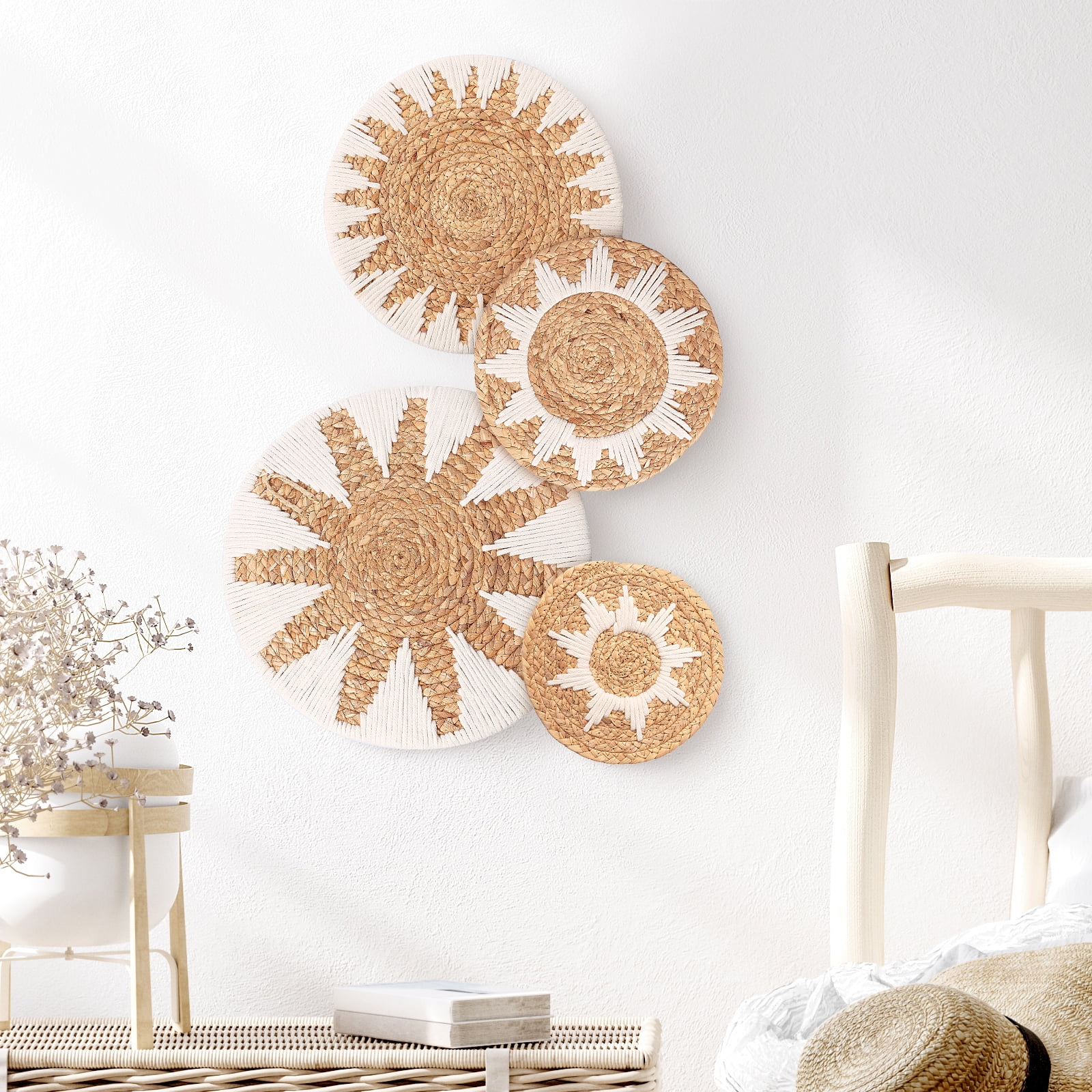 4Pcs Woven Wall Baskets Decor Handmade Decorative Set with Hooks Lightweight Easy to Install for Living Room Bedroom