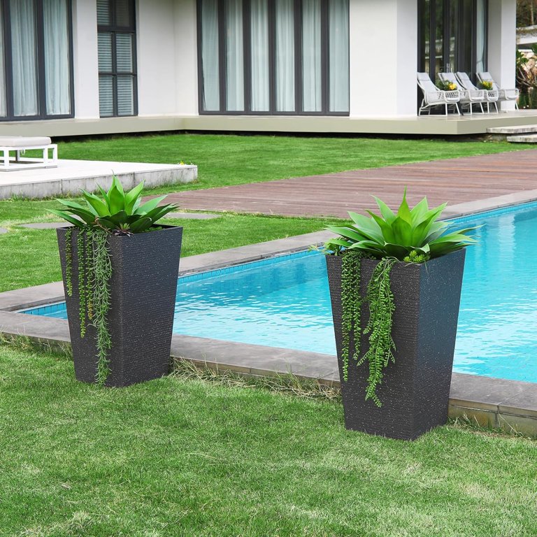 Artificial Plants Fake Agave Succulent Plant 28 Inch Big Size Faux  Succulents Stems for Indoor Outdoor Realistic & Natural Home Decor Plants  for Office Perfect Housewarming Gift - Walmart.com