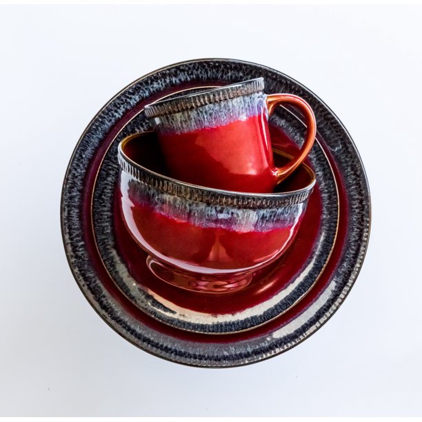 Over and Back 16 Piece Porcelain Native Red Dinnerware Set