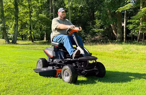 Yard Force YF56vRX-RER38 56V Riding Mower with 38" Steel Deck, 2.5 Acre Range per Charge, USB Charging, Cruise Control & Smart LCD Screen