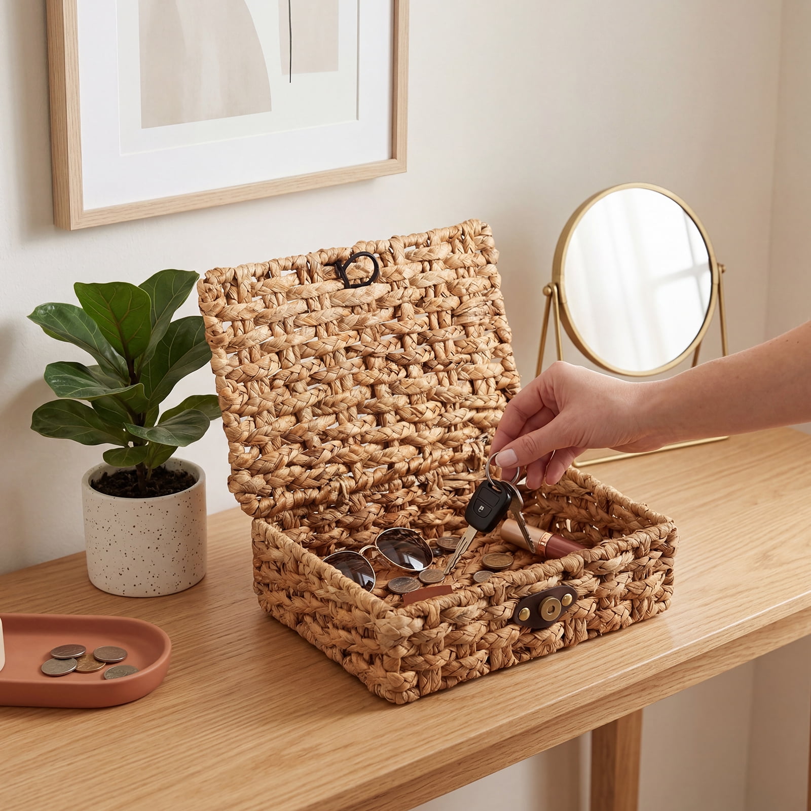 Ihvewuo Decorative Box with Lid Treated Gourd Grass Storage Basket Treated Gourd Grass Woven Decorative Box for Shelf Coffee Table Console Table Home Decor (Large or Small)