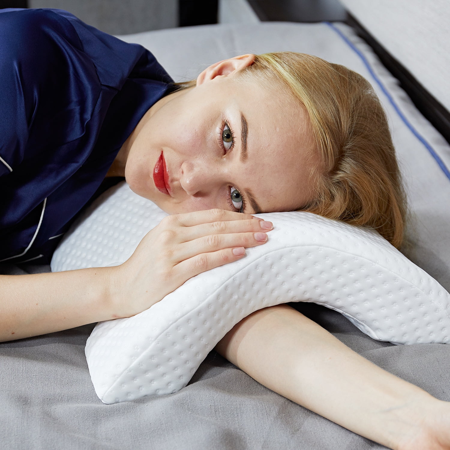 MANNYA Memory Foam Pillow Tunnel Slow Rebound Pressure Pillow Arm Pillow Spooning Pillow Arched Neck Cervical Pillow for Travel