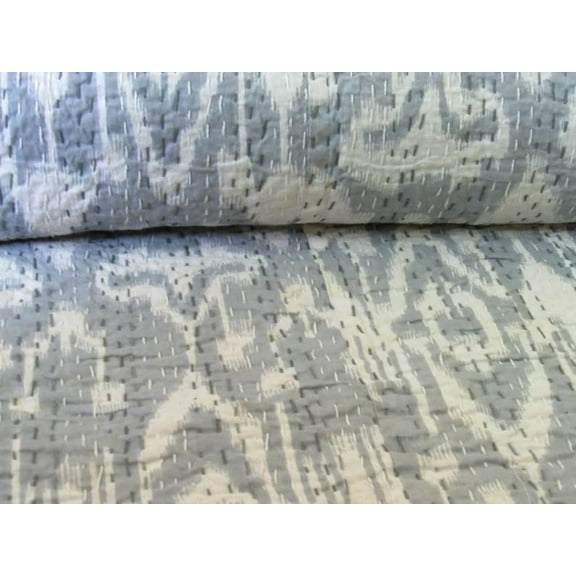 Grey Ikat Print Quilt Queen Kantha Quilt Peach Quilt Kantha Bedspread Cotton Blanket Indian Bed Cover Bohemian Quilt Kantha Quilt Queen Size
