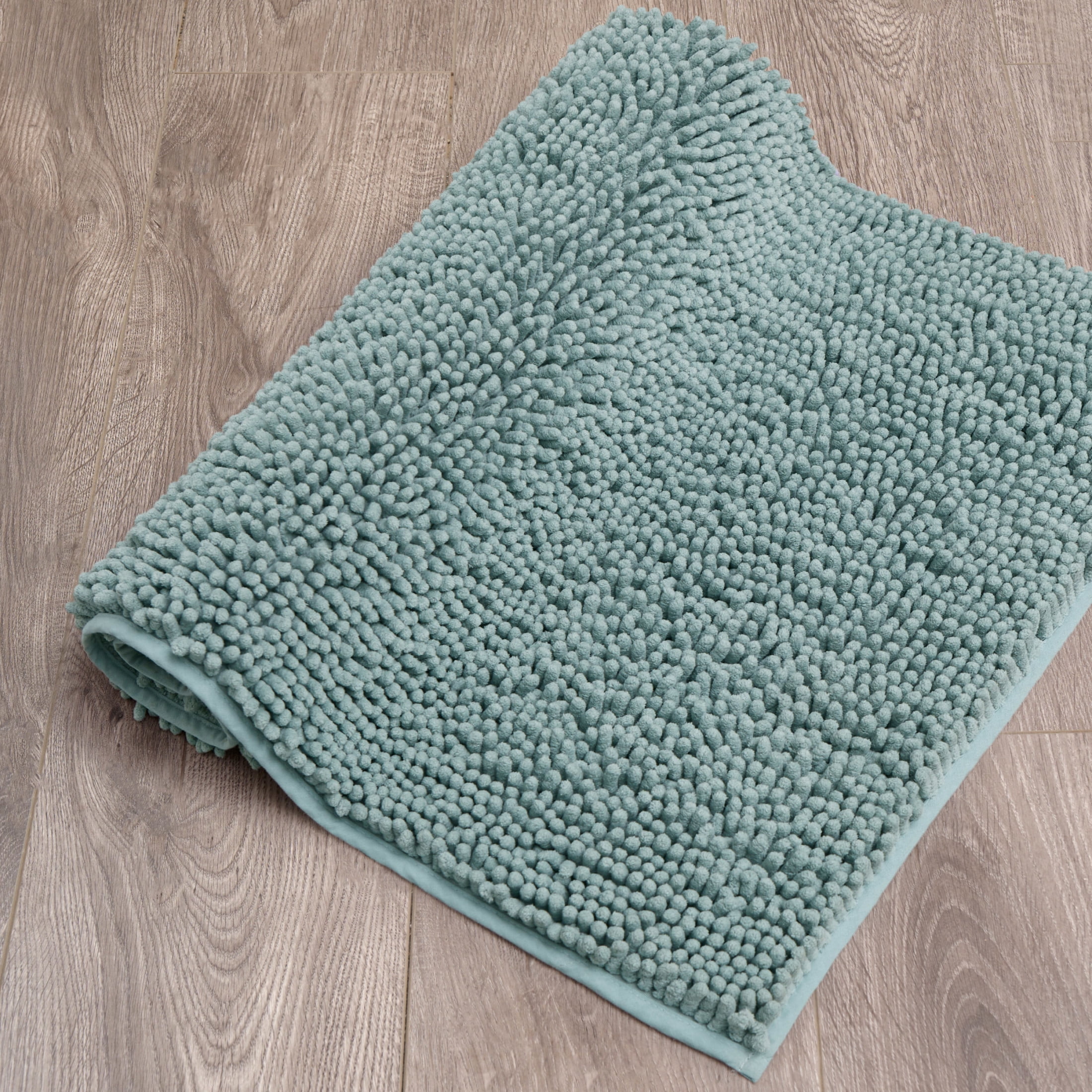 Resort Collection Chenille Plush Loop Bath Mats