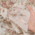thumbnail image 3 of Tela de gasa con ojales bordados de 2 yardas/1,8 m, 60 pulgadas, color blanco arroz, con bordado de flores y ribete estampado floral, 3 of 6