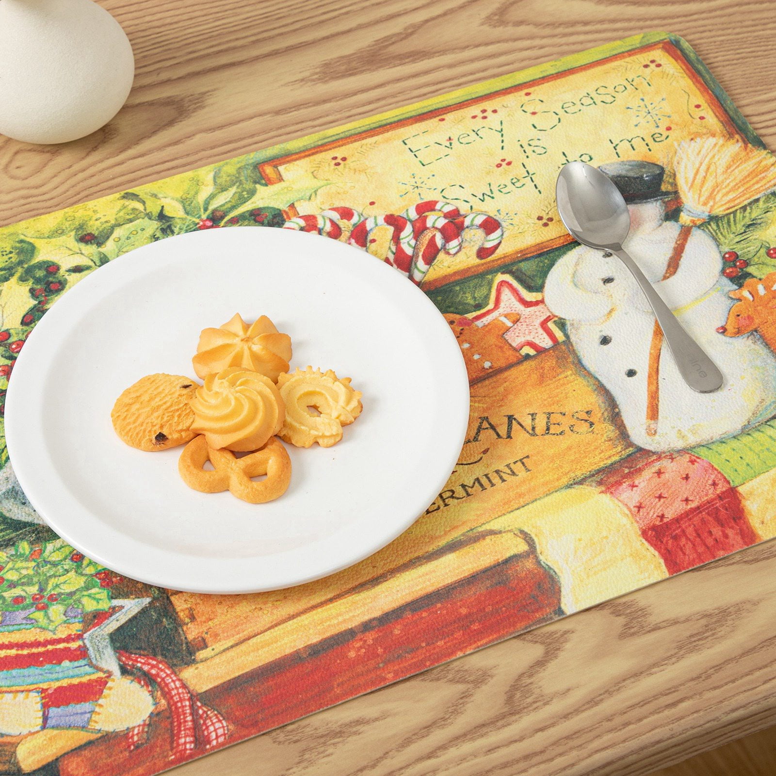 RAY STAR Placemats Set of 4, Vinyl Washable Wipeable Place Mats-12inx18in, Heat Resistant Waterproof Place Mat