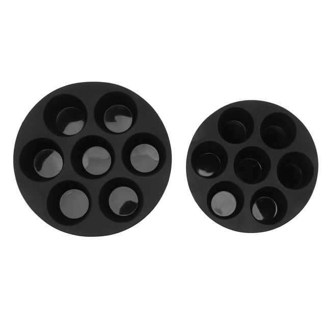 molde de silicona para muffins jadeshay 7 y 8 pulgadas confiable y duradero moldes redondos negros de 7 cavidades, vista cenital de dos piezas (17.8 cm y 20.3 cm) con tazas circulares profundas y borde liso, acabado mate; aptos para freidora y horno, ideales para muffins, pasteles pequeños y chocolates, incluye cepillo de aceite.