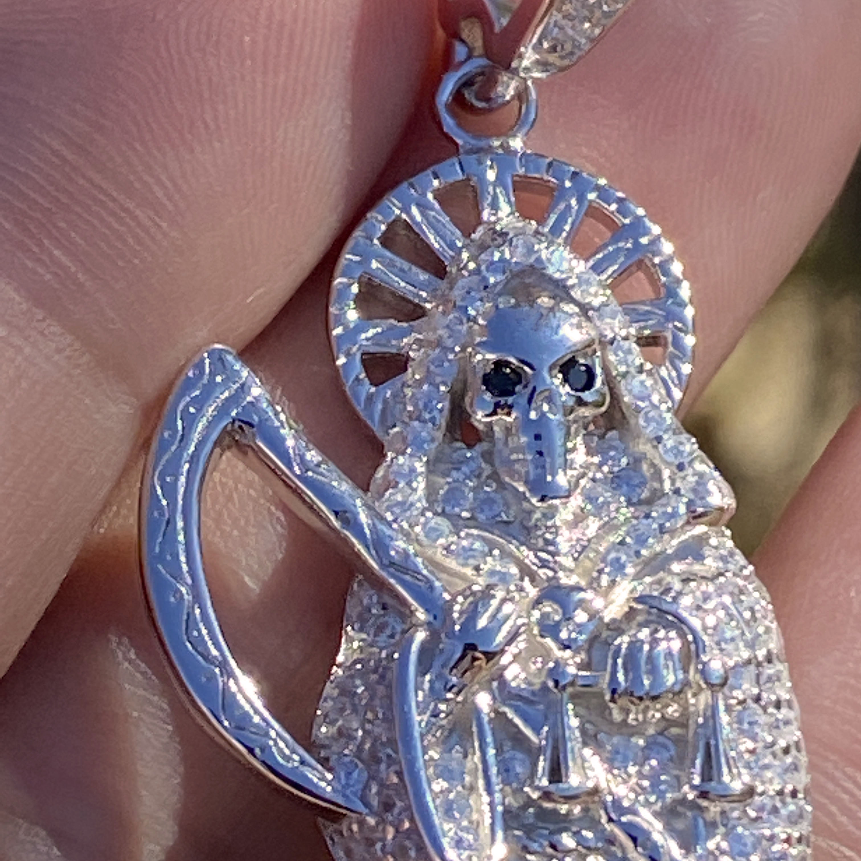 Silver on sale santa muerte