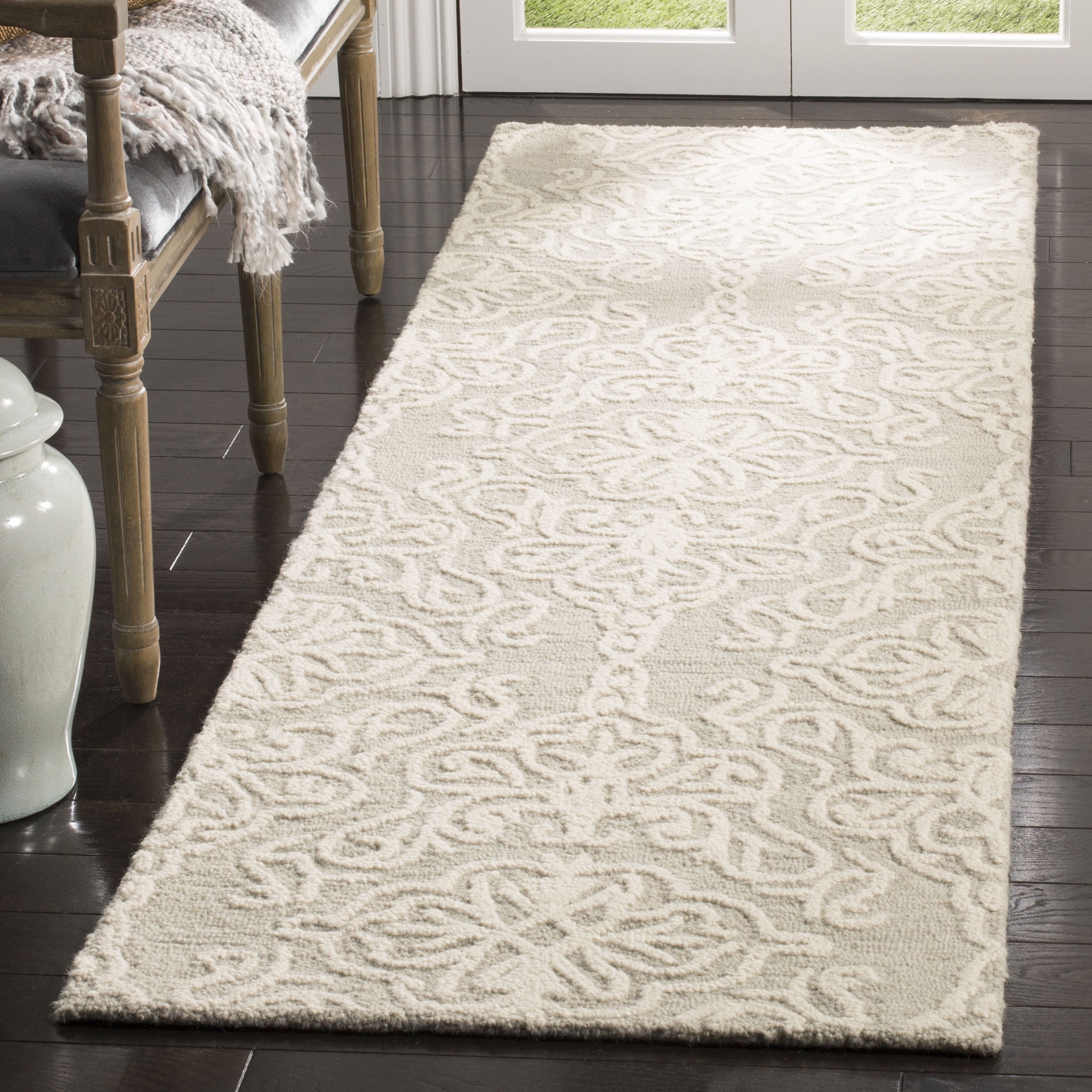 SAFAVIEH Blossom Asher Geometric Wool Runner Rug, Silver/Ivory, 2'3" x 16'