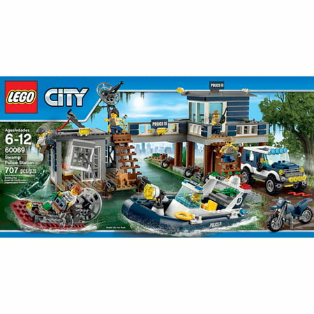 LEGO City Police Swamp Police Station (Best Police Station In The World)