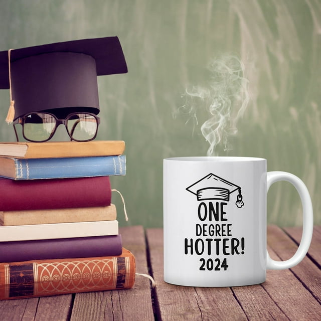 Amzcrzy Cups, Cups with Lids, Iced Coffee Cups with Lids, Ceramic Coffee Mug Commemorative College Graduates a cup