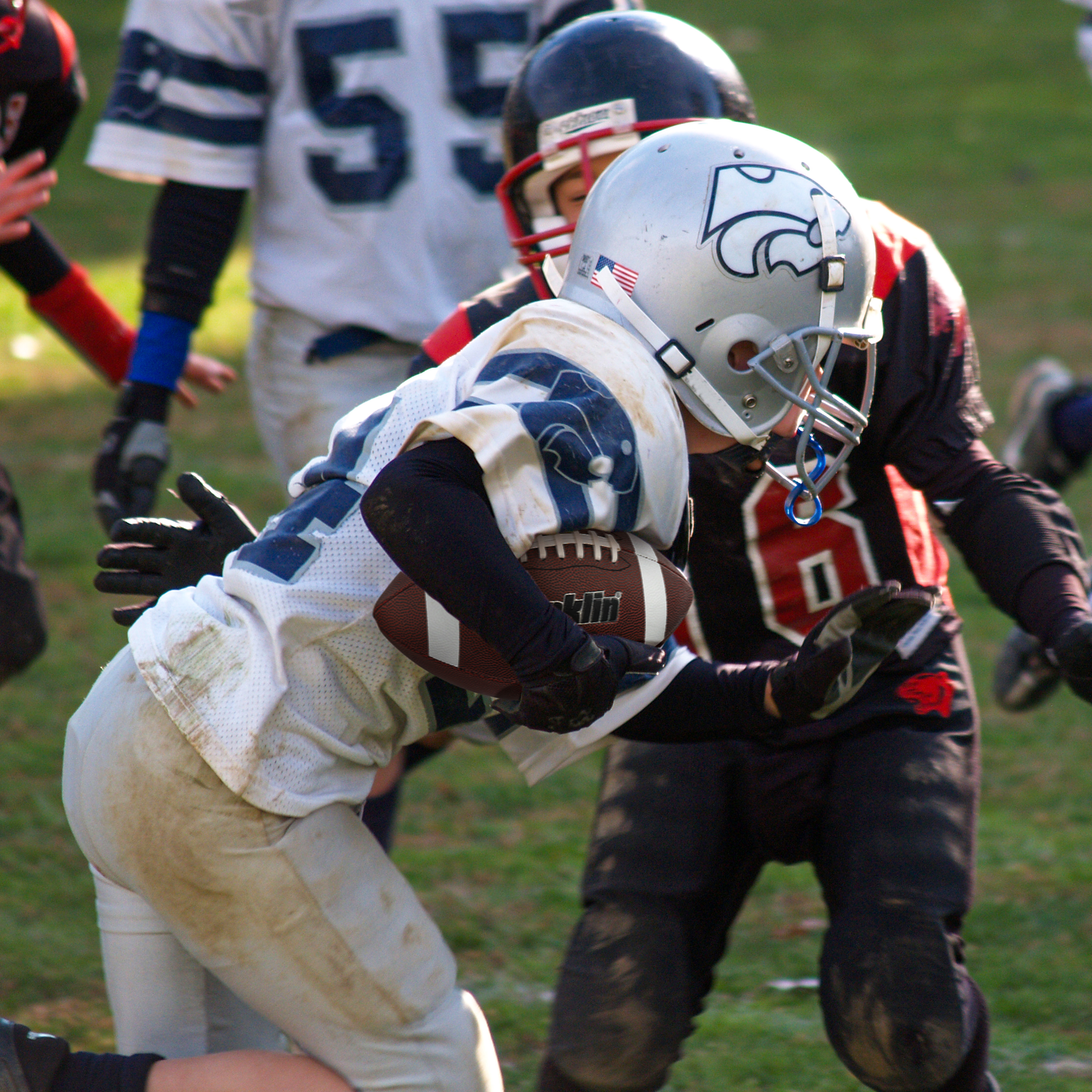 Franklin Sports Peewee Football Extra Grip 1000 photo 3