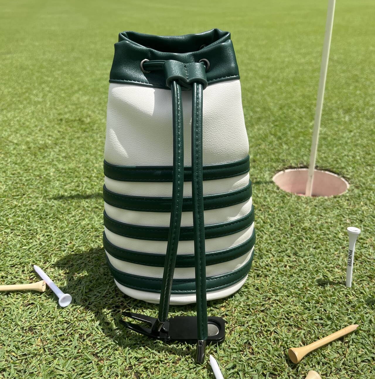 PINKTEE Golf Valuables Pouch Leather Golf Tee Pouch Ball Bag Bucket Waist Design with Removable Magnetic Ball Marker(green)