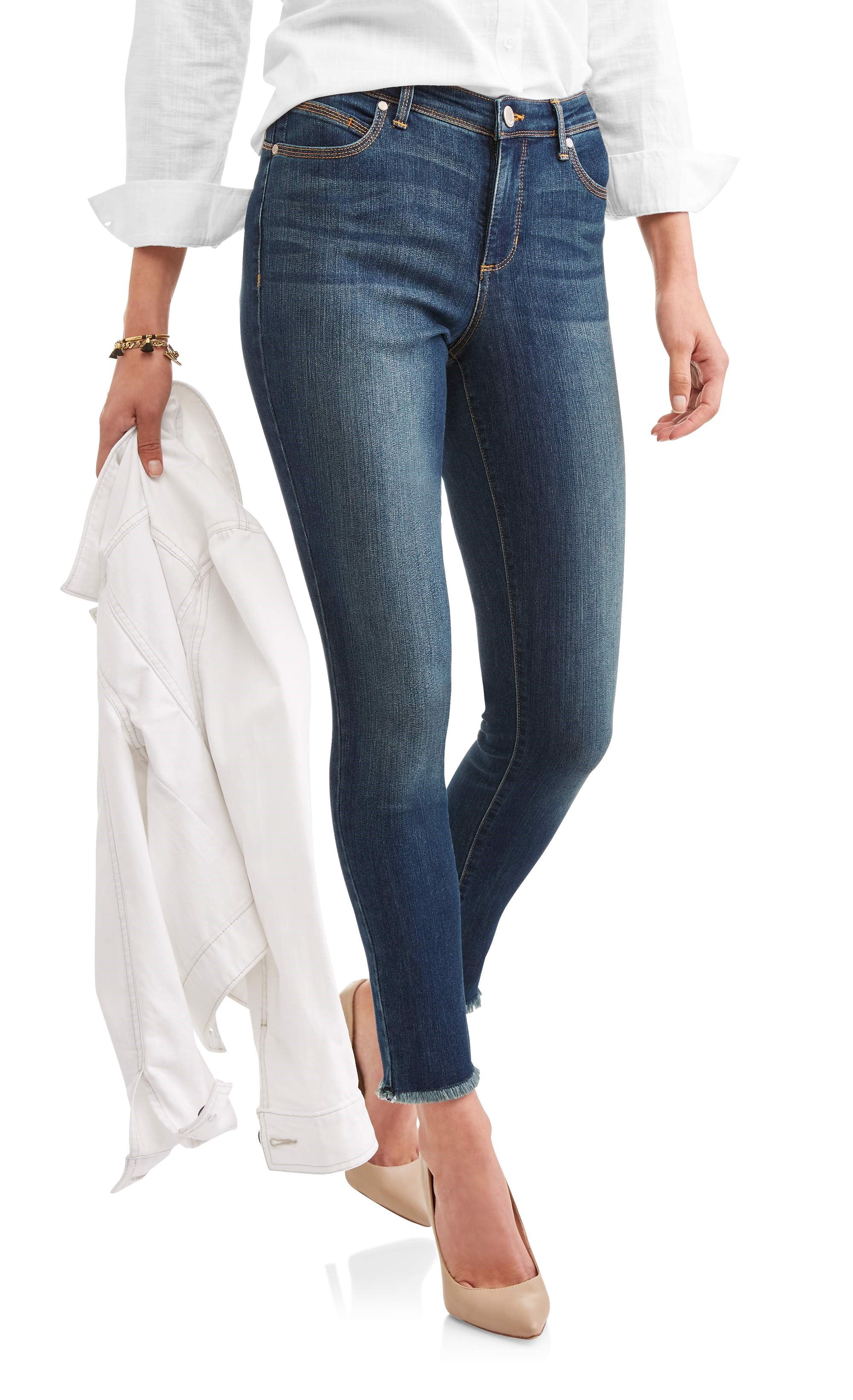 Bandolino - Women's Lisbeth Frayed Hem Jeans - Walmart.com