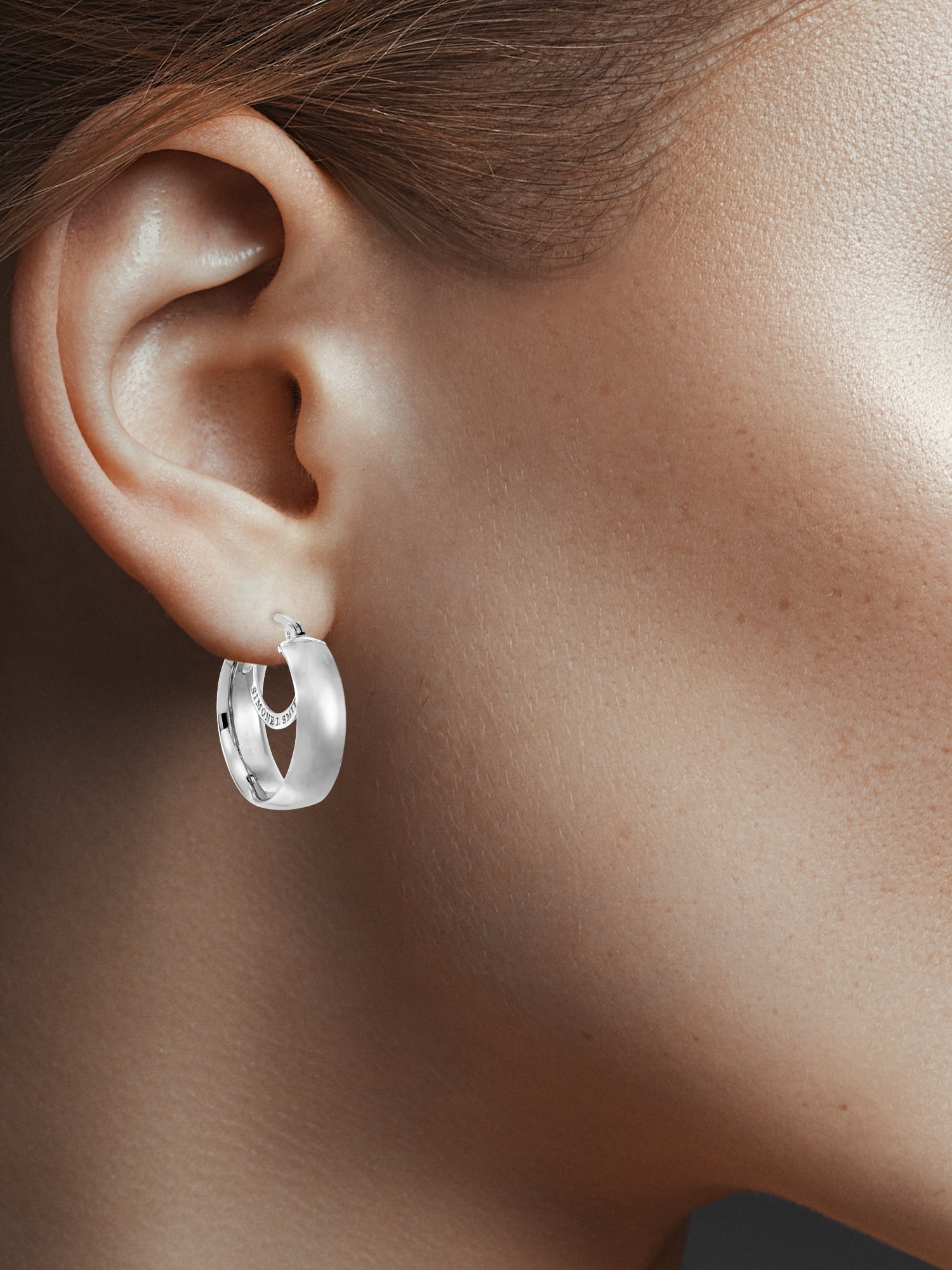 Simone I. Smith Sterling Silver Platinum Tone High Polished Bold Round Earrings