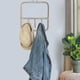 thumbnail image 4 of Soporte para estante colgante, percha de ropa de ratán, rústico, práctico con 3 ganchos, ganchos para colgar ropa, sombrero, camisa, traje, habitación, 4 of 9