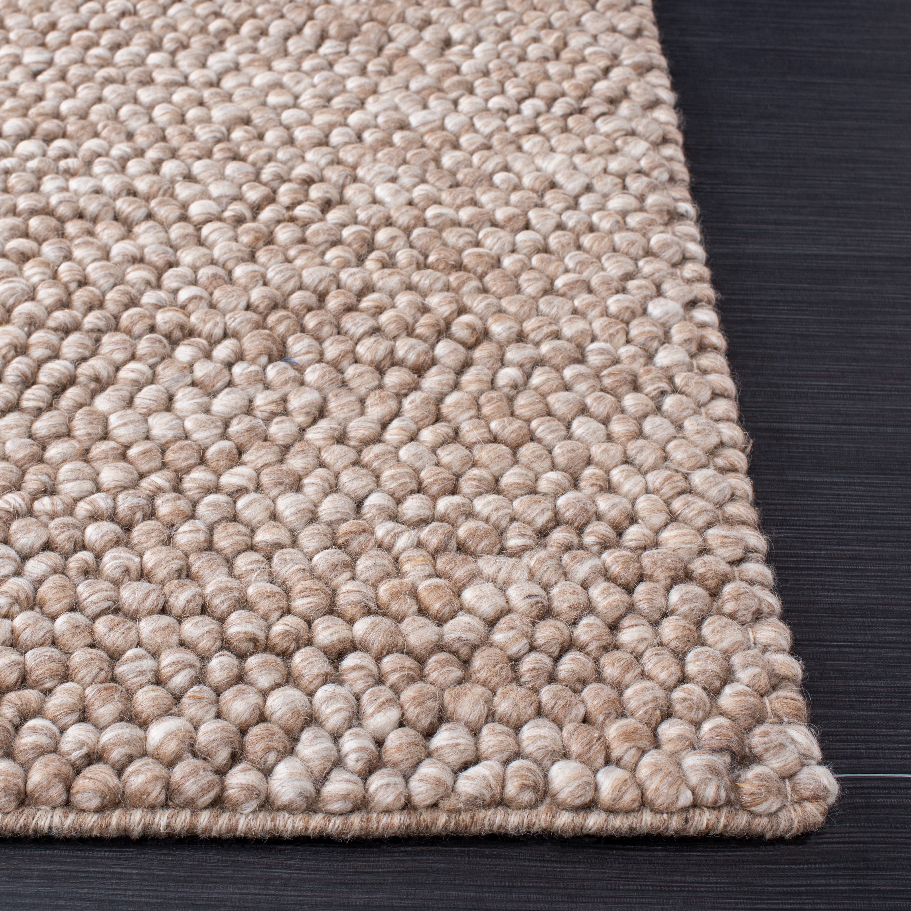 SAFAVIEH Natura Feride Geometric Area Rug, Brown, 8' x 8' Square - Scandinavian Design, Brown, Handmade Wool Blend, Ideal for Living Room, Bedroom, Dining Space