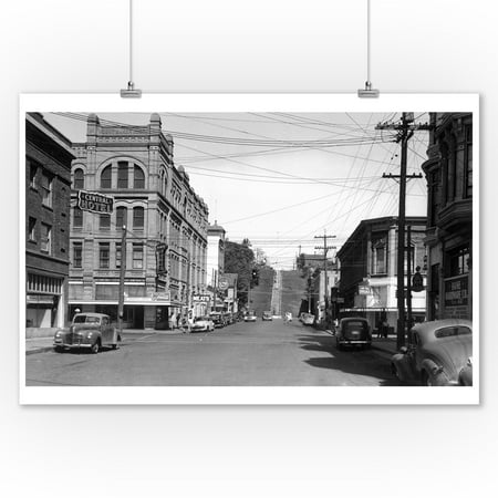 Boat Docks Wall Art Port Townsend, Washington - Eastern View of Town from Boat Docks (9x12 Art Print, Wall Decor Travel Poster) ()