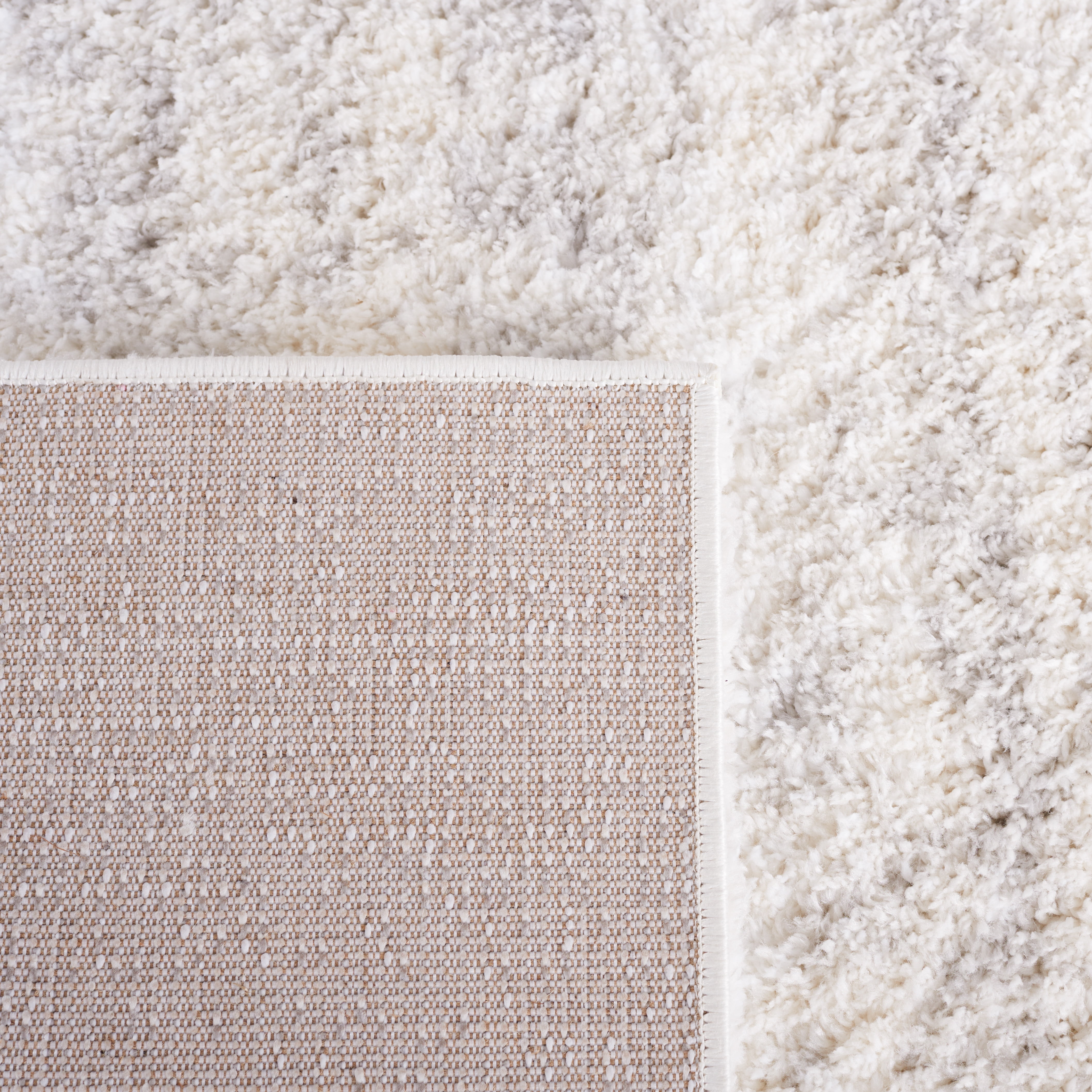 Safavieh Berber Torvald Abstract Polyester Shag Area Rug, Ivory/Light Gray, 6' x 9'