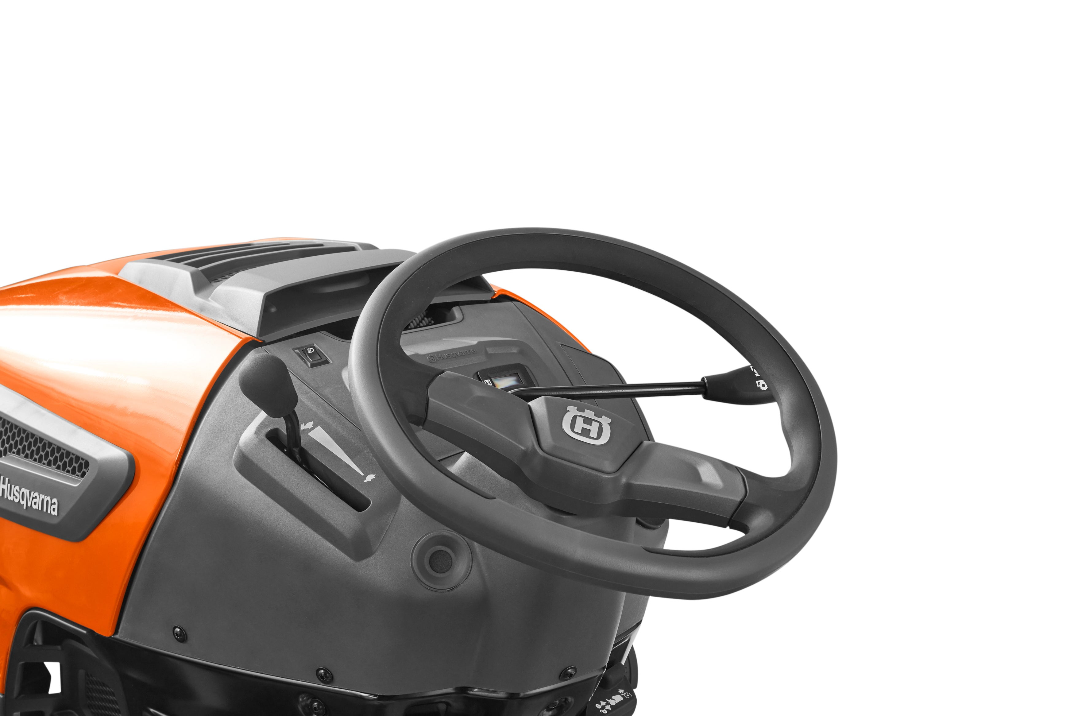 Husqvarna TS 146 (46") 22HP Briggs Lawn Tractor 960430346