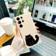 thumbnail image 3 of Demuestre su personalidad con una cubierta de teléfono de goma TPU con estampado de dibujos animados elegante y resistente para iPhone, 3 of 4